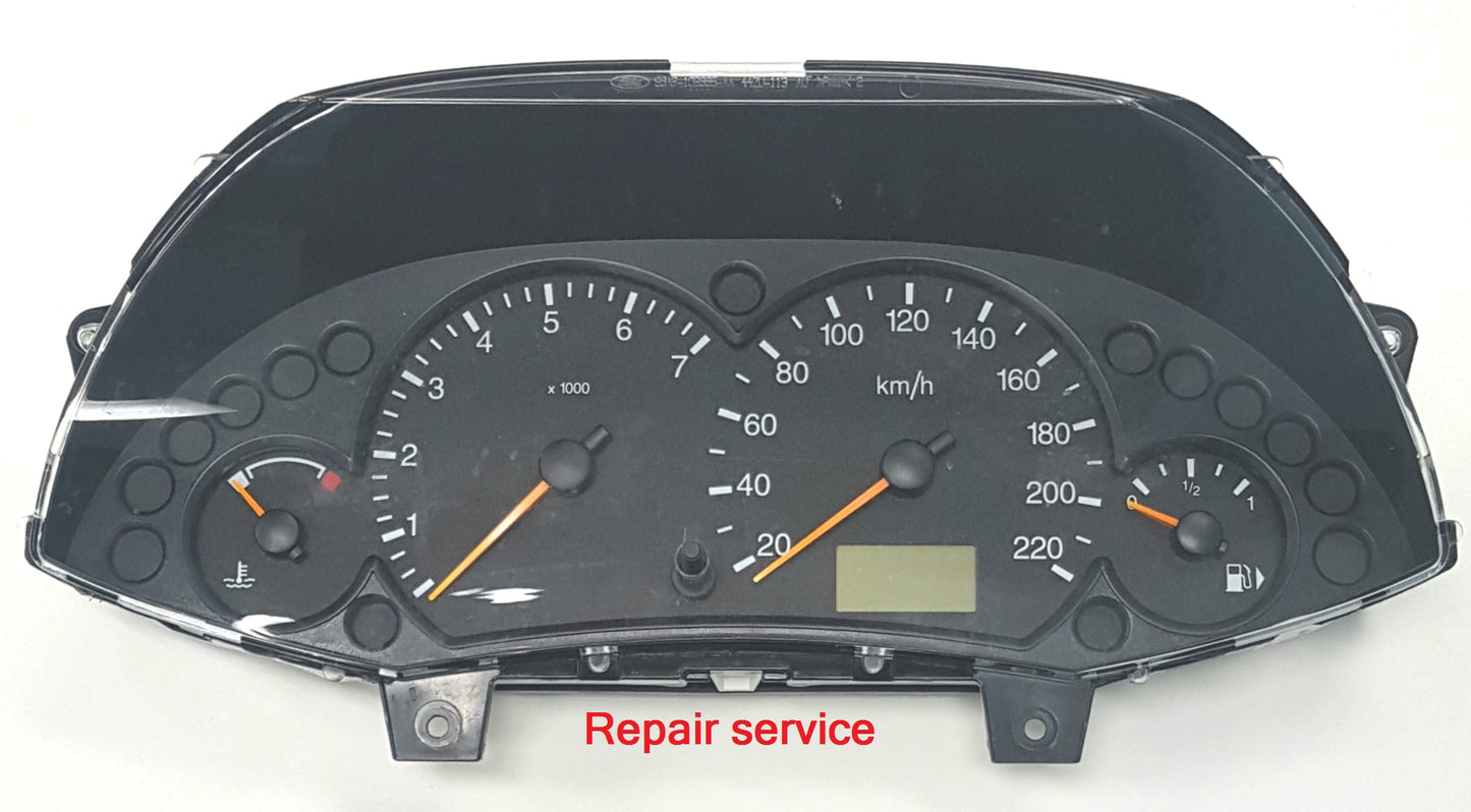 Ford Focus LR dash cluster